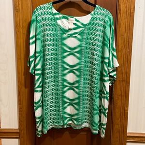 Chico’s Women’s Dolman Sleeve V-neck Top Size 3 Green Tribal Print Knit Stretch